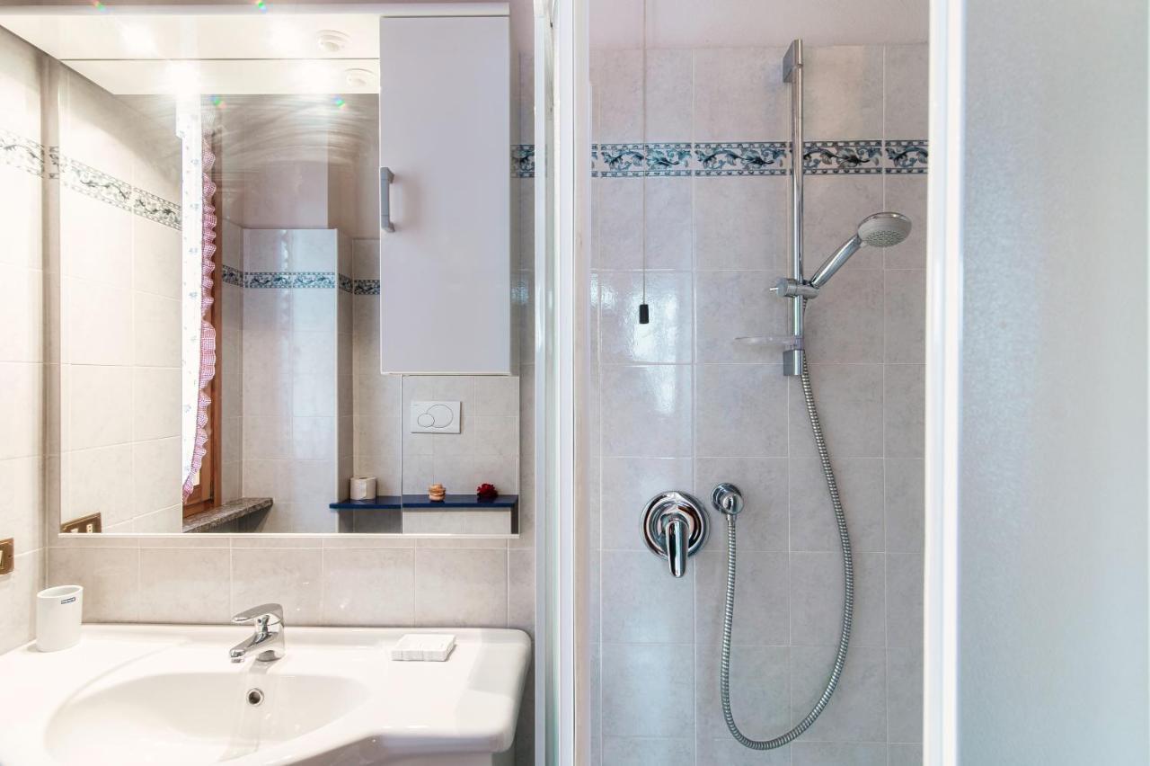 Grand Maison - Con 2 Ampie Camere Da Letto Como Kültér fotó